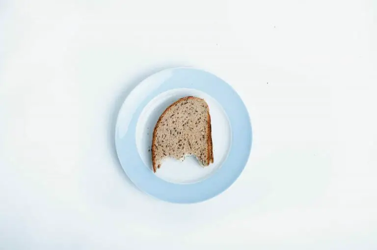 can-you-toast-frozen-bread-featured-image